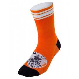 Calcetines Cycology Miles Are My Meditation Naranja